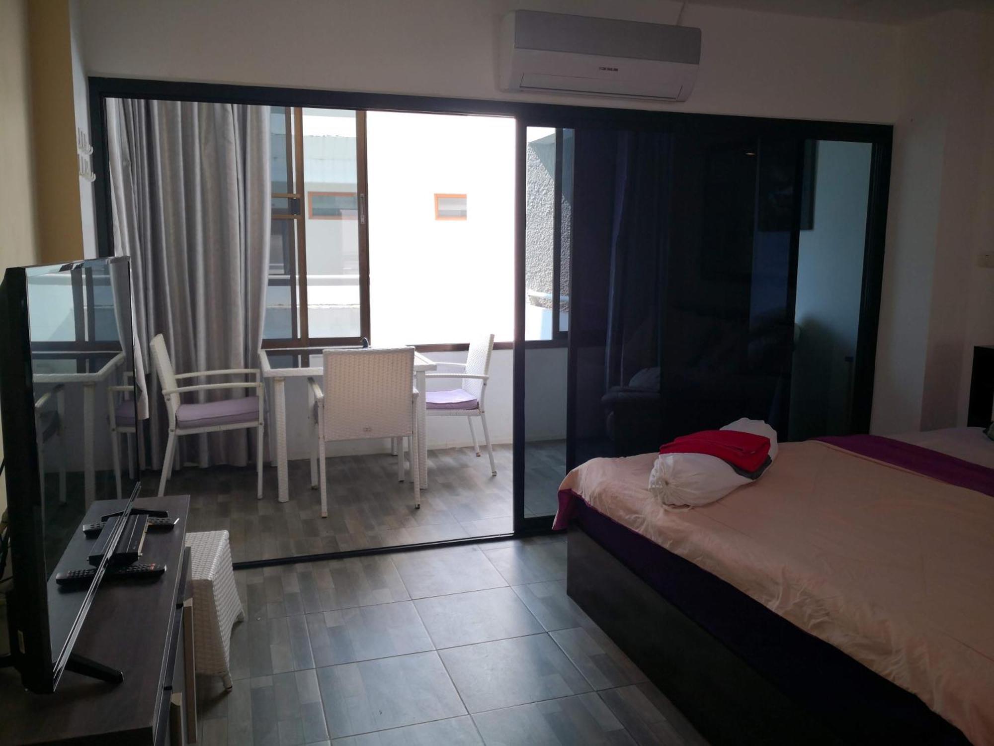 Jomtien Hill Resort Pratamnak Pattaya Exterior photo