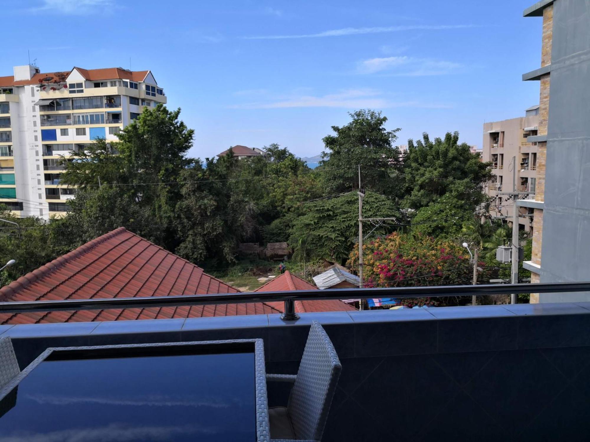 Jomtien Hill Resort Pratamnak Pattaya Exterior photo