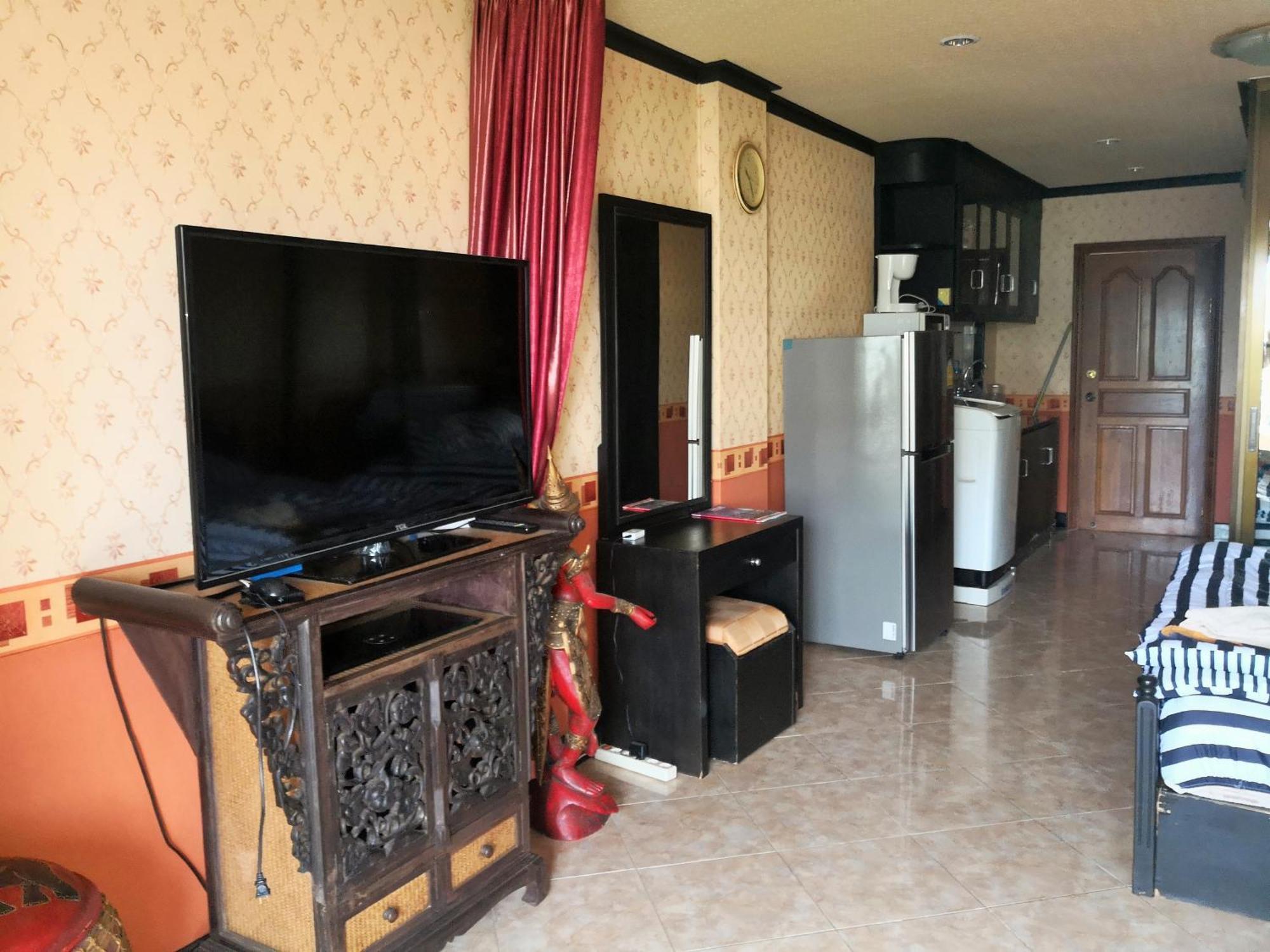 Jomtien Hill Resort Pratamnak Pattaya Exterior photo